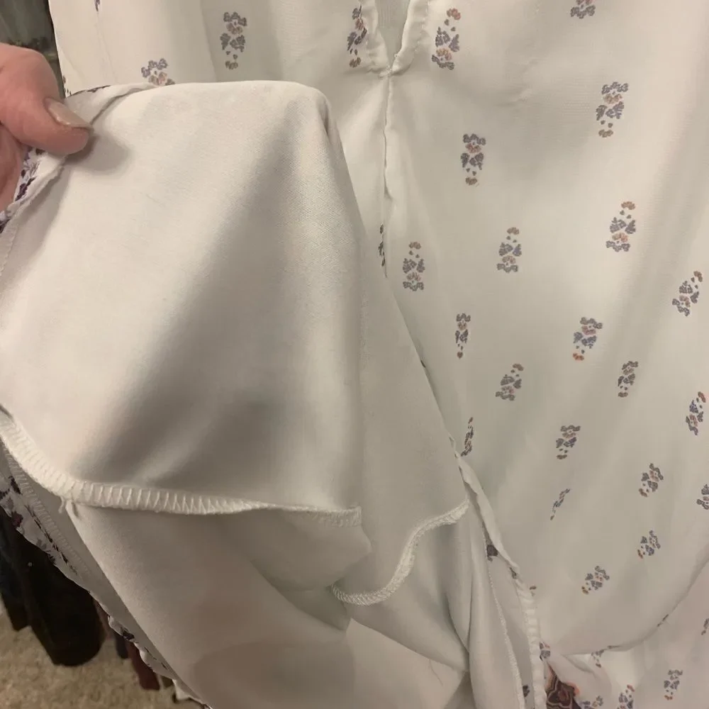 Rue21 white floral summertime dress size XL